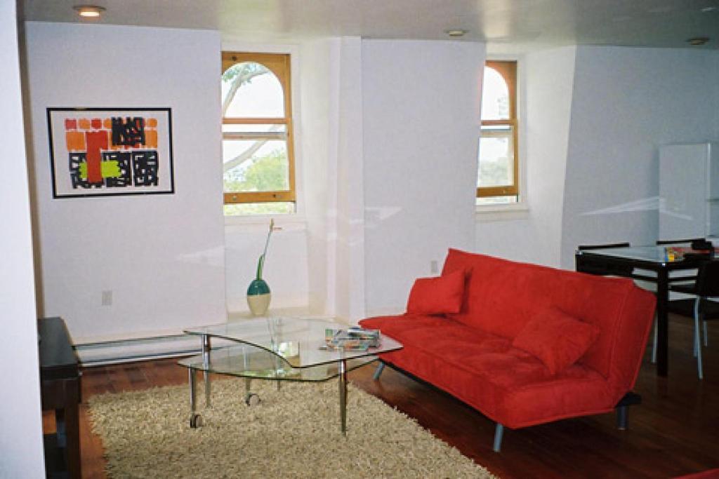 Absolute 1000 Islands Monthly Suites Gananoque Quarto foto